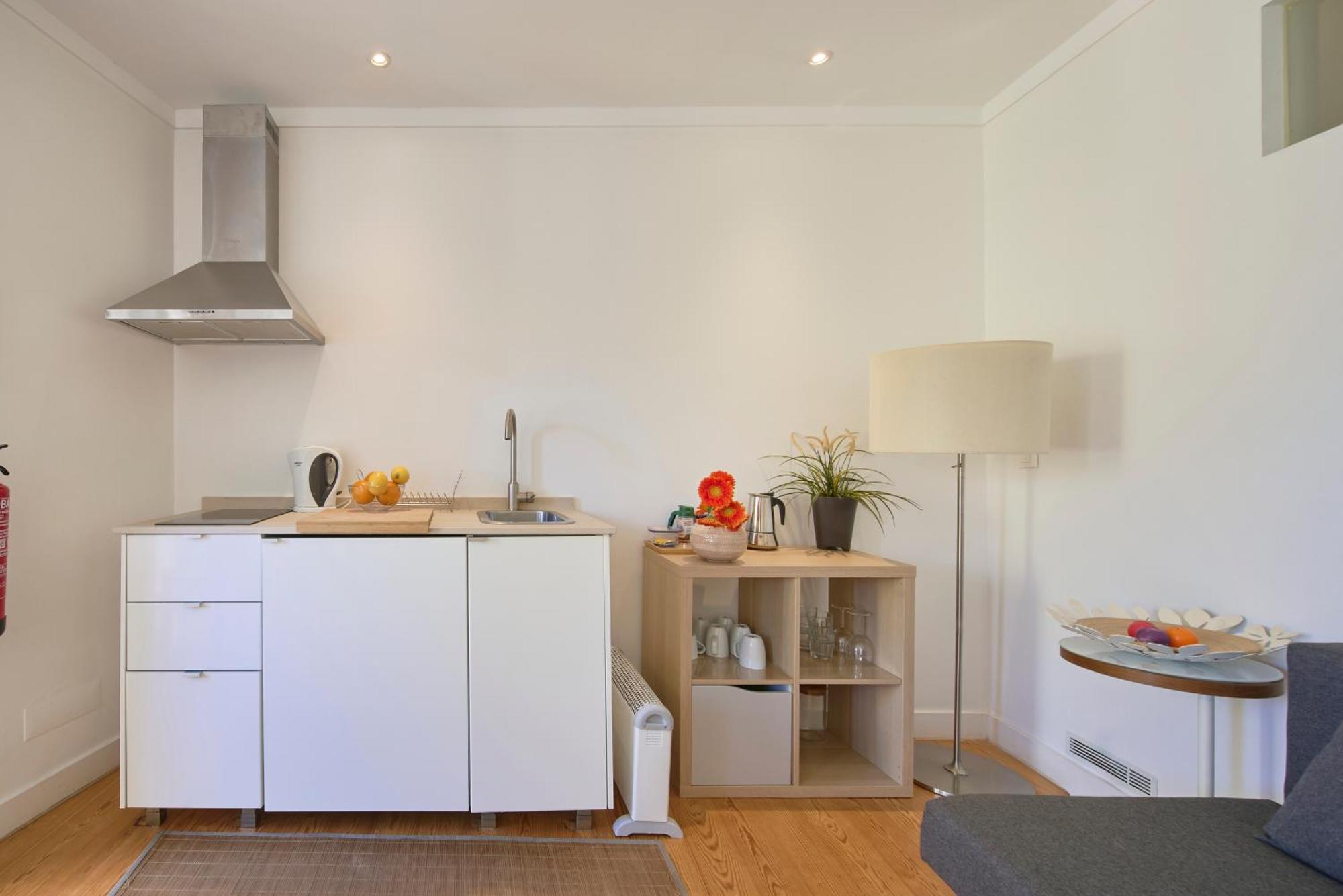 Alfama Soul Experience, By Timecooler Apartment Lisbon